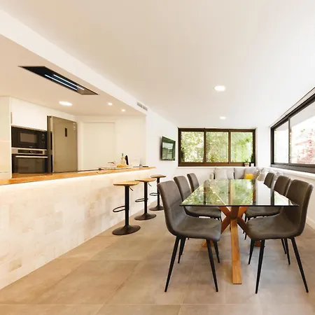 Daire Bravissimo Turbau Entresol B, With 3 Bedrooms Girona