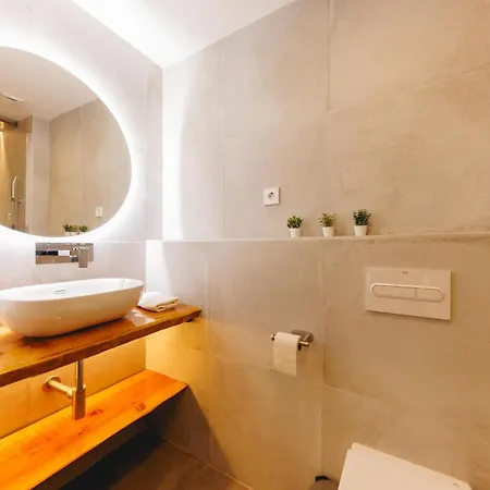 Bravissimo Turbau Entresol B, With 3 Bedrooms 아파트 지로나