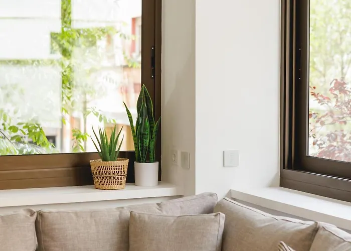 Bravissimo Turbau Entresol B, With 3 Bedrooms *