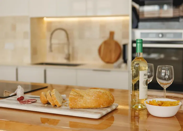 Bravissimo Turbau Entresol B, With 3 Bedrooms 公寓