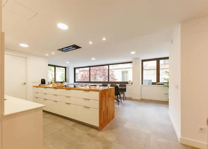 Bravissimo Turbau Entresol B, With 3 Bedrooms * Gérone